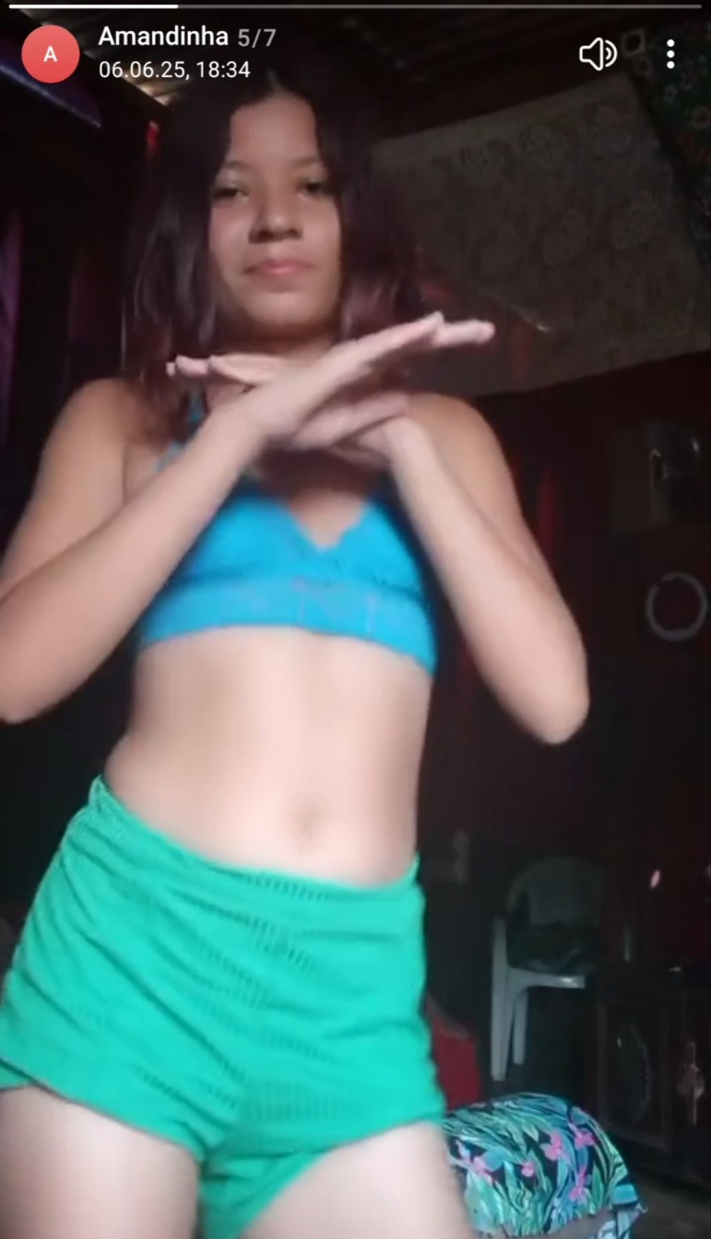 Amandinha quem tem ?