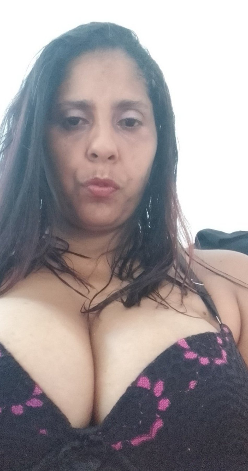 Alguém têm todos os vídeos dela?