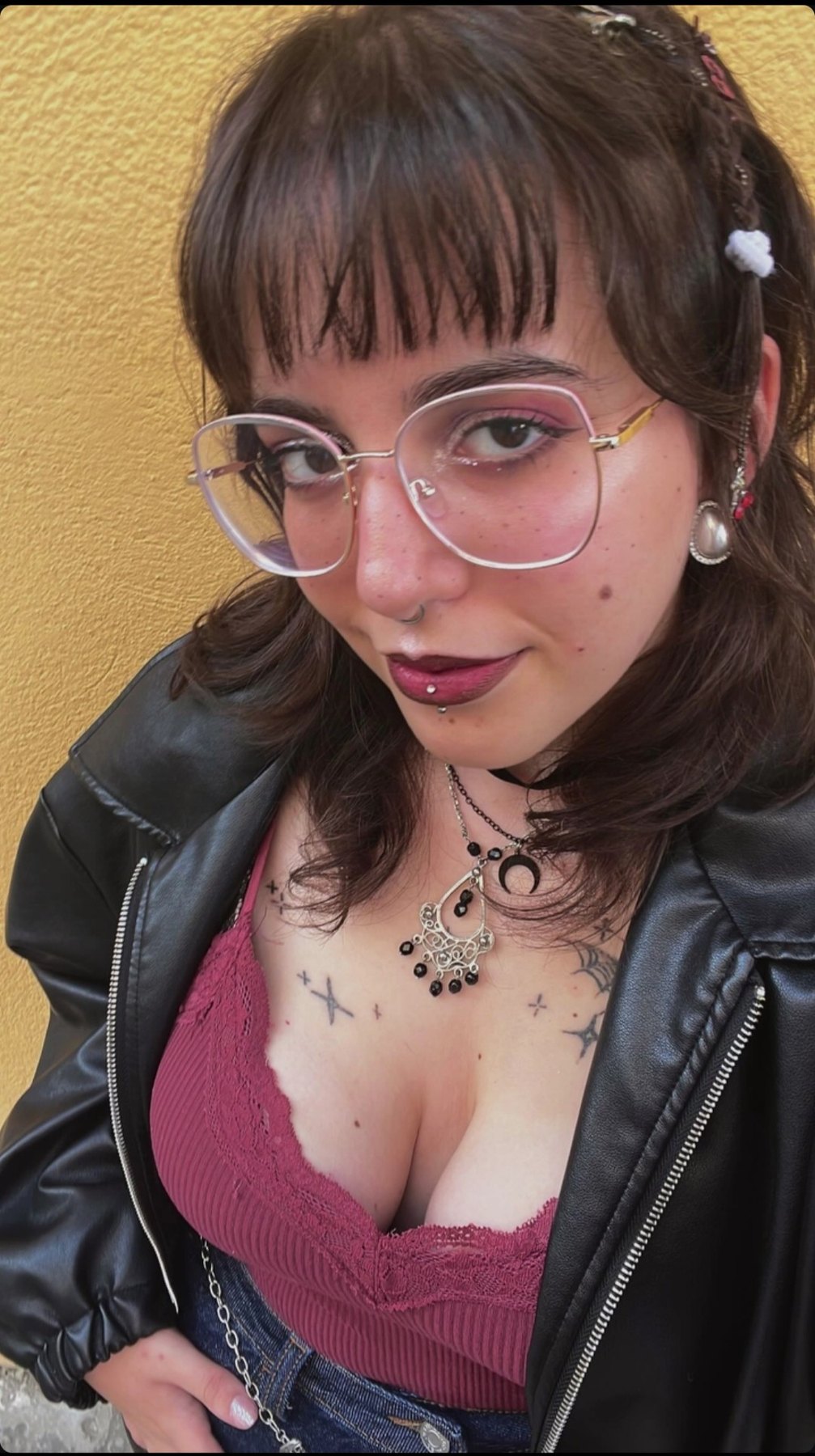 Alguno tiene algo de esta?