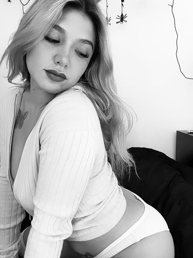 Diafane Sharon