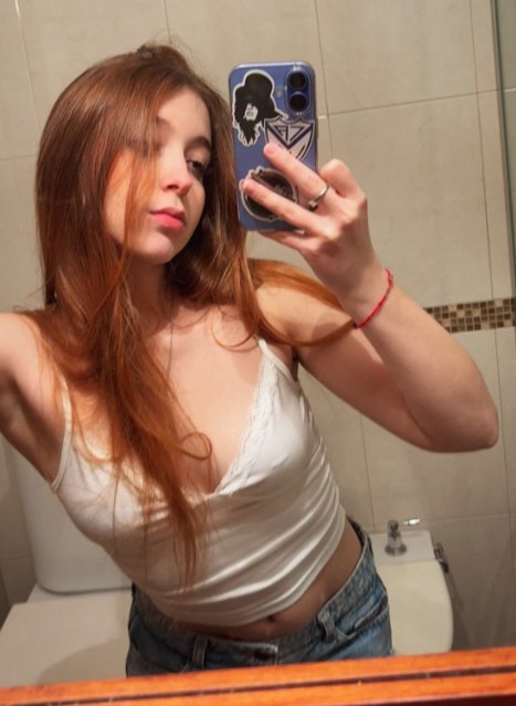algo de esta twittera?