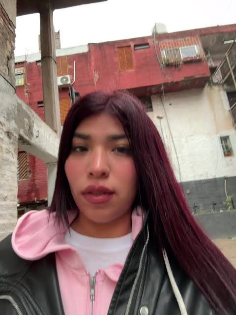 Algo tiene que haber!