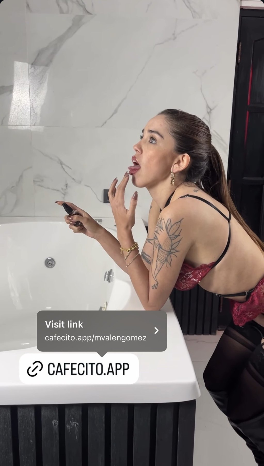 se abrio un cafecito!