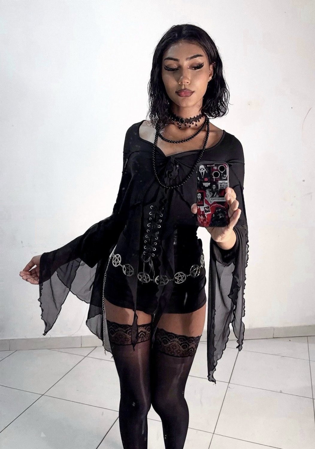 Nayara flores