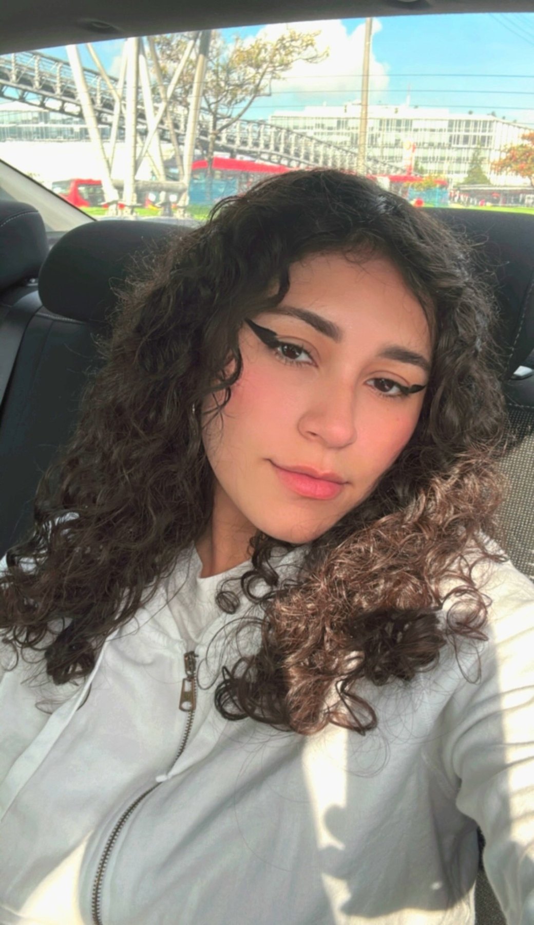 Daniela Serna contenido?