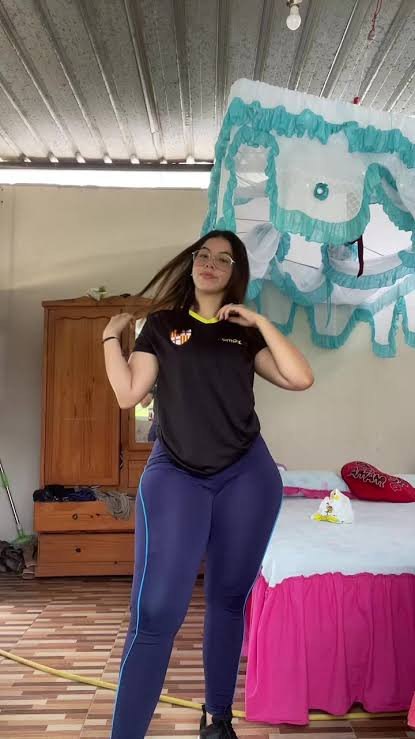Algo de ella?