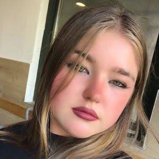 De esta no habia videos?