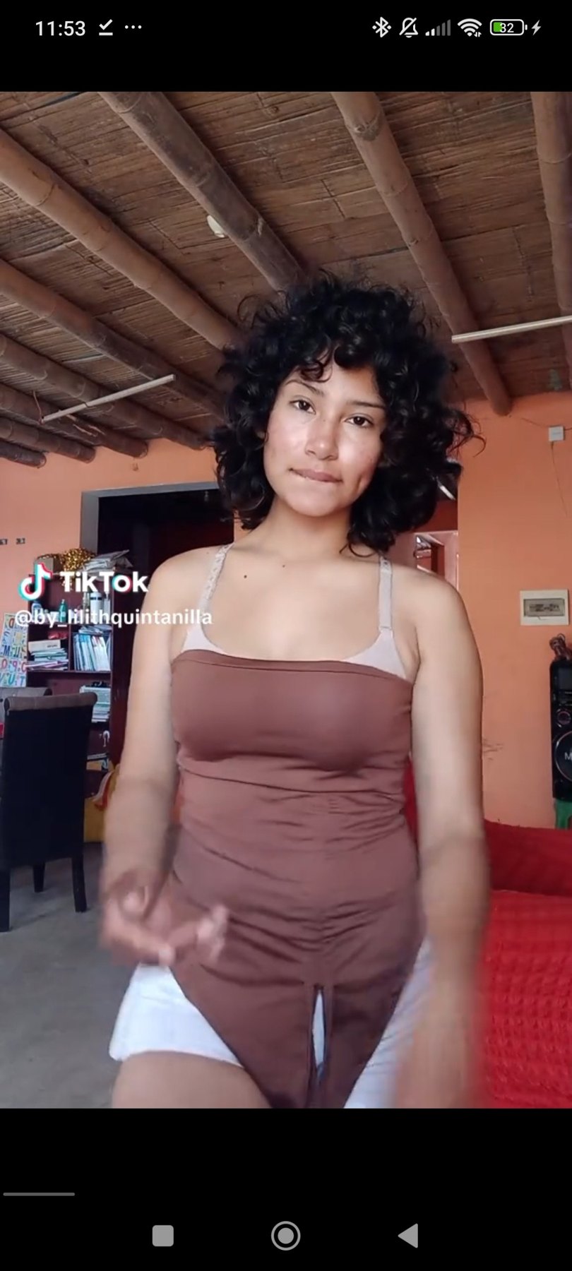 Alguien tiene el pack de ella? Lilith quintanilla