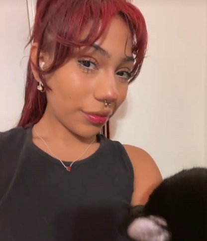 savz morenita que radica en usa