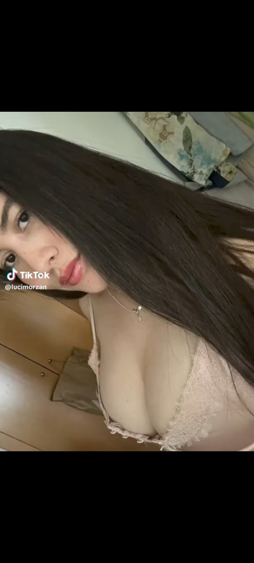 Luciana Morzan putita tetona