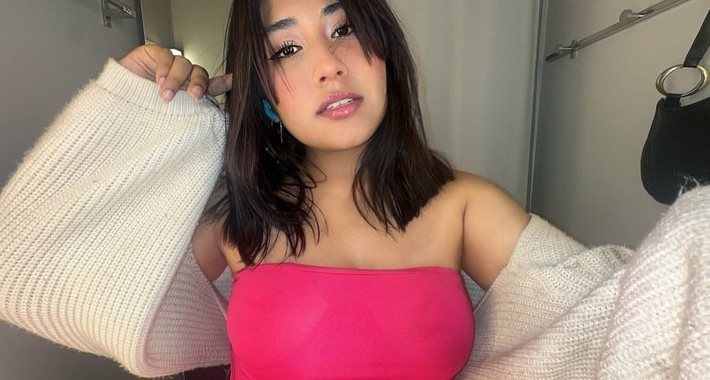 Daki ASMR / Dkgood / Dakota VH algo de esta?