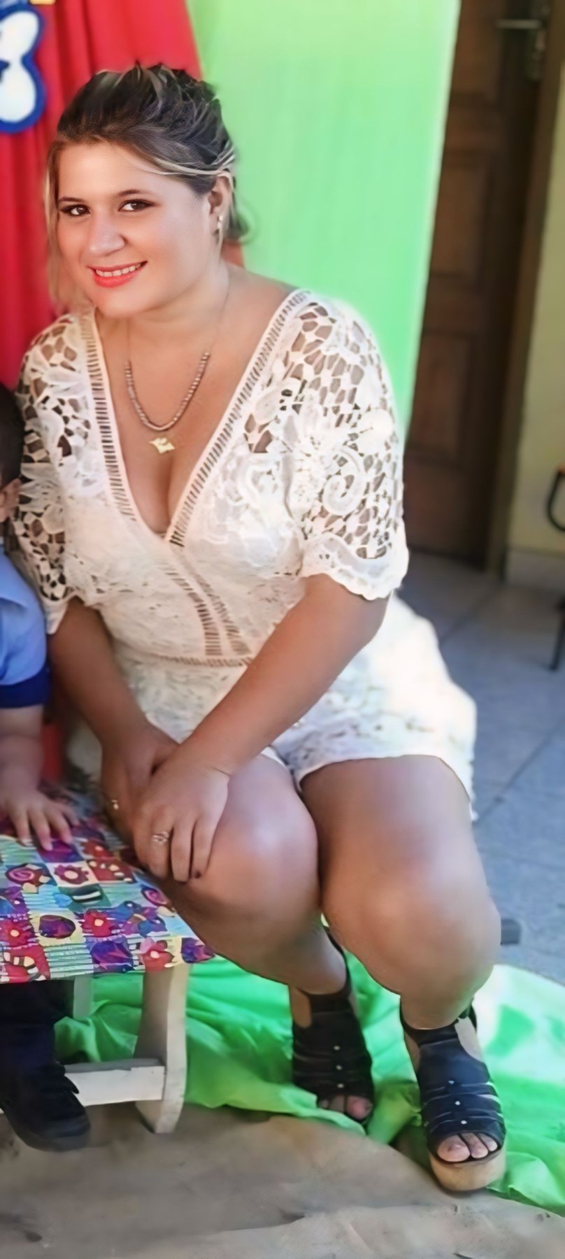 Algo de esta puta casada?