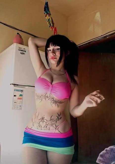 Algo de esta