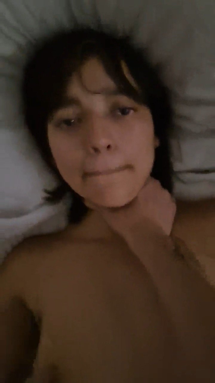 que hay de esta tetona