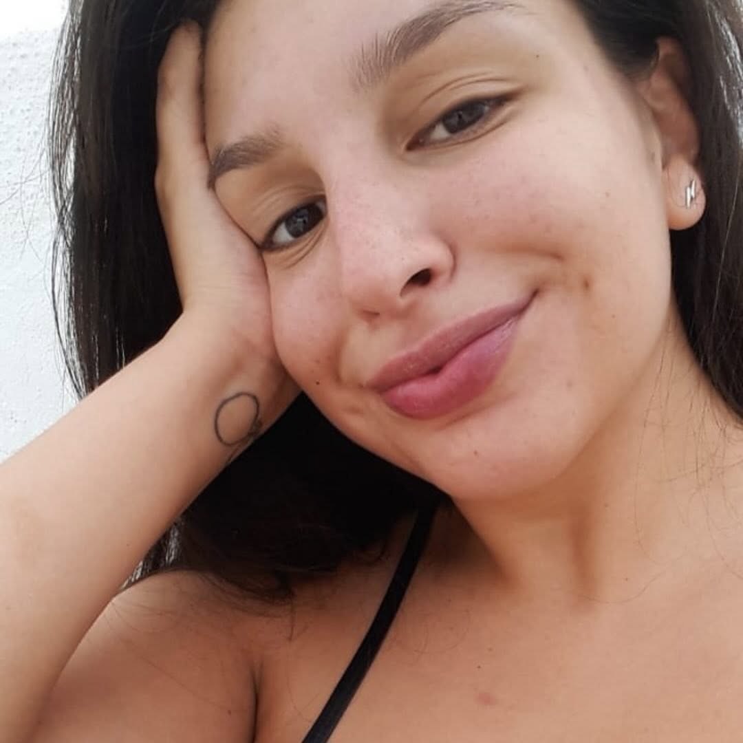 isa almada
