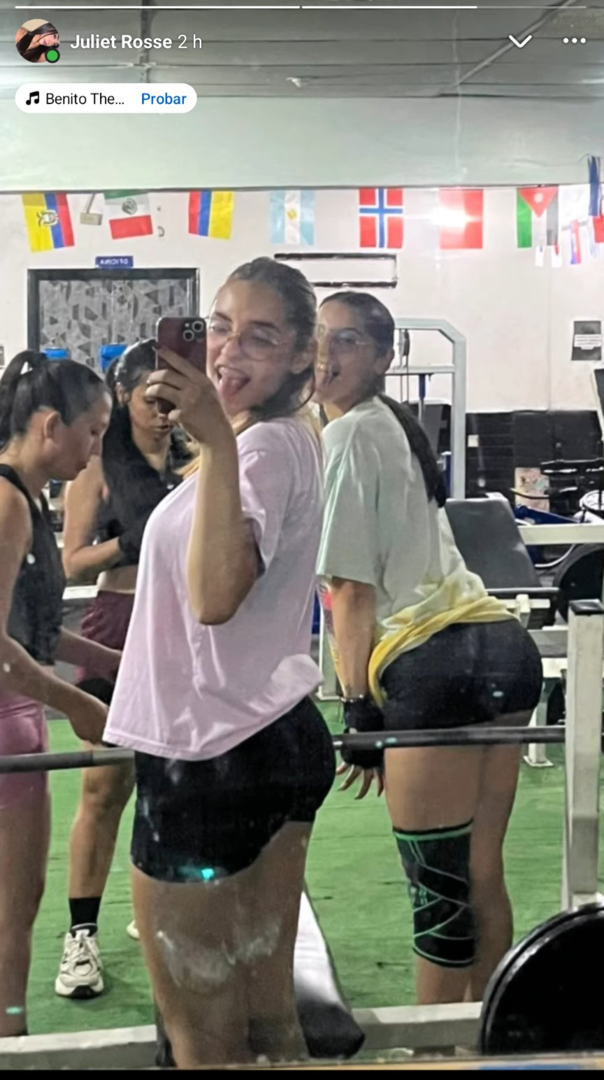Habrá algo de ella?