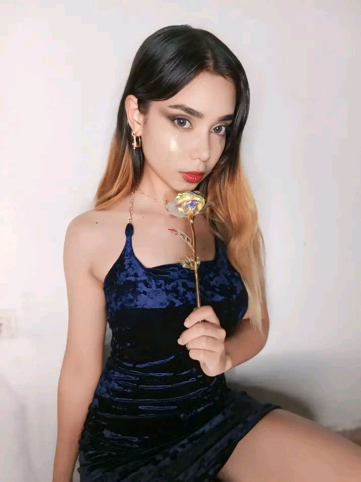 Alguien tiene algo de esta?