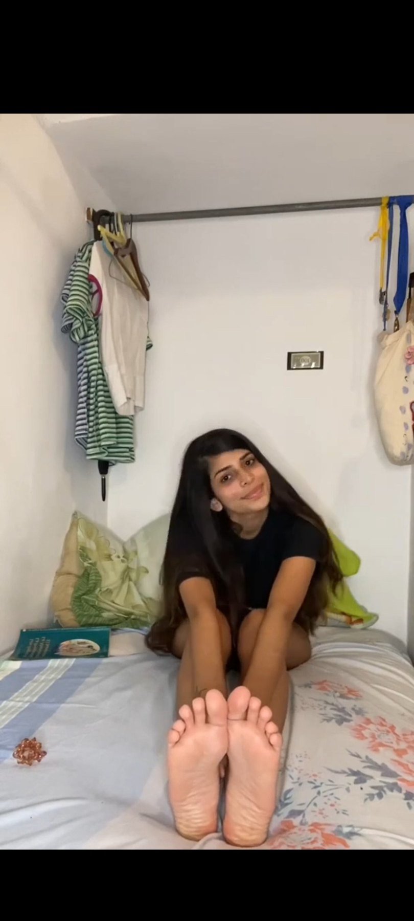 Más de ella