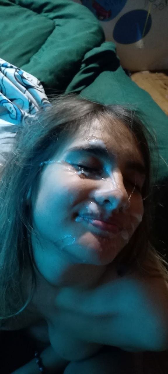 Quien es ella · respuesta