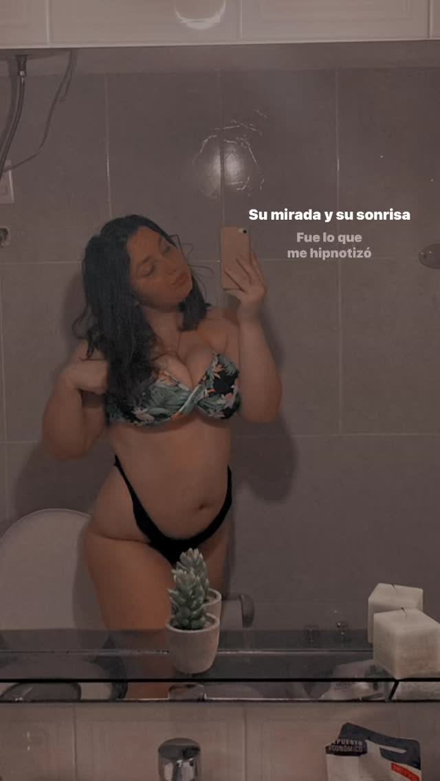 algo de esta gordita? / rominaba · respuesta