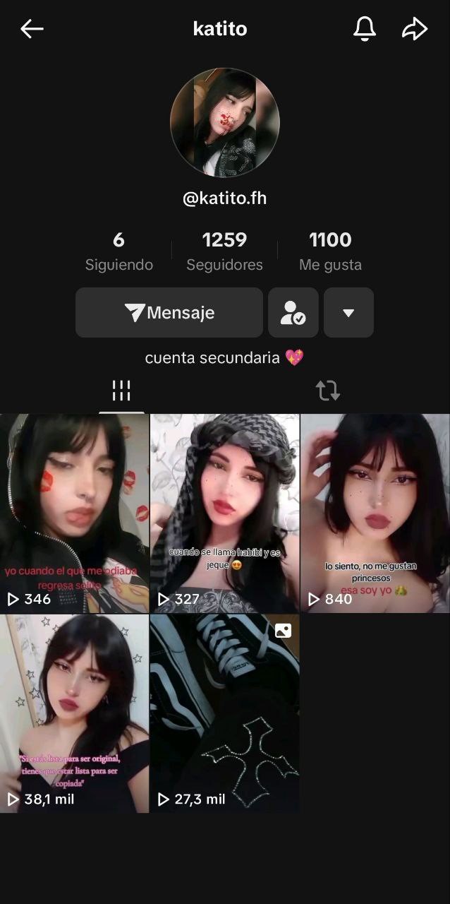 Alguien le compro a esta putita de tiktok hace años vendia en live · respuesta