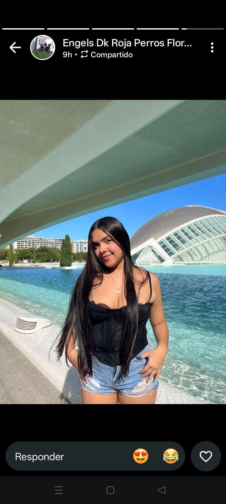 De esta loca hay algo? · respuesta