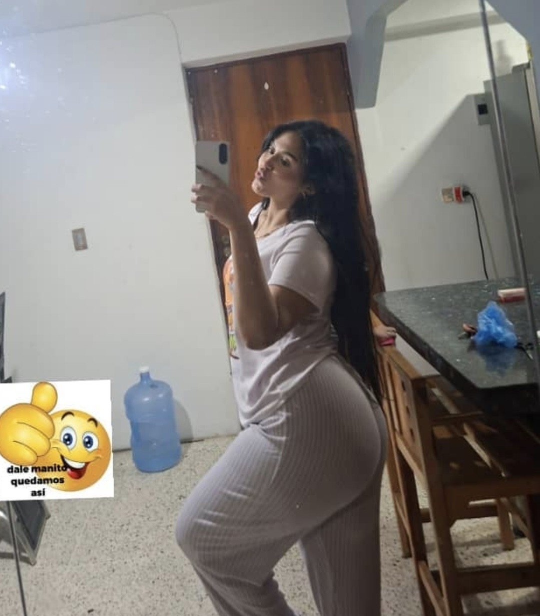Vanessa / Kerly Scarbay · respuesta