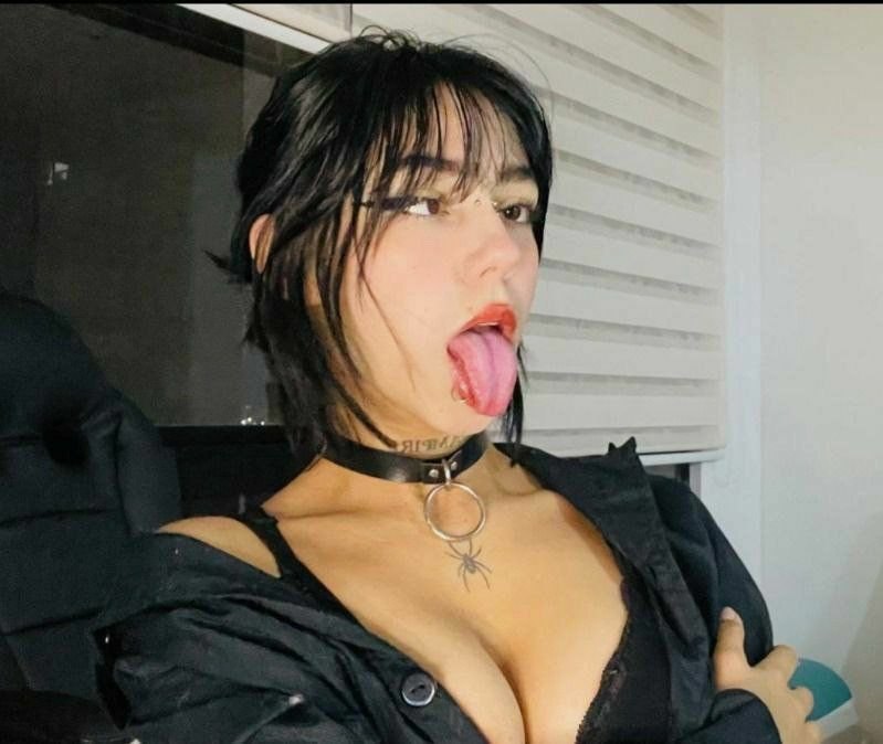 Morra tetona nudes pack casero Quemada · respuesta