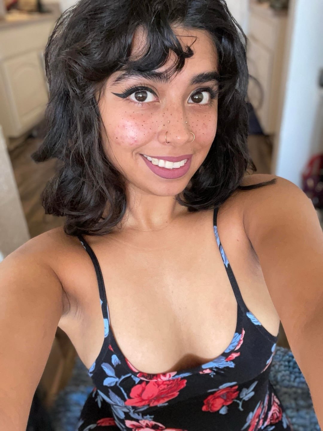 petite braceface latina · respuesta