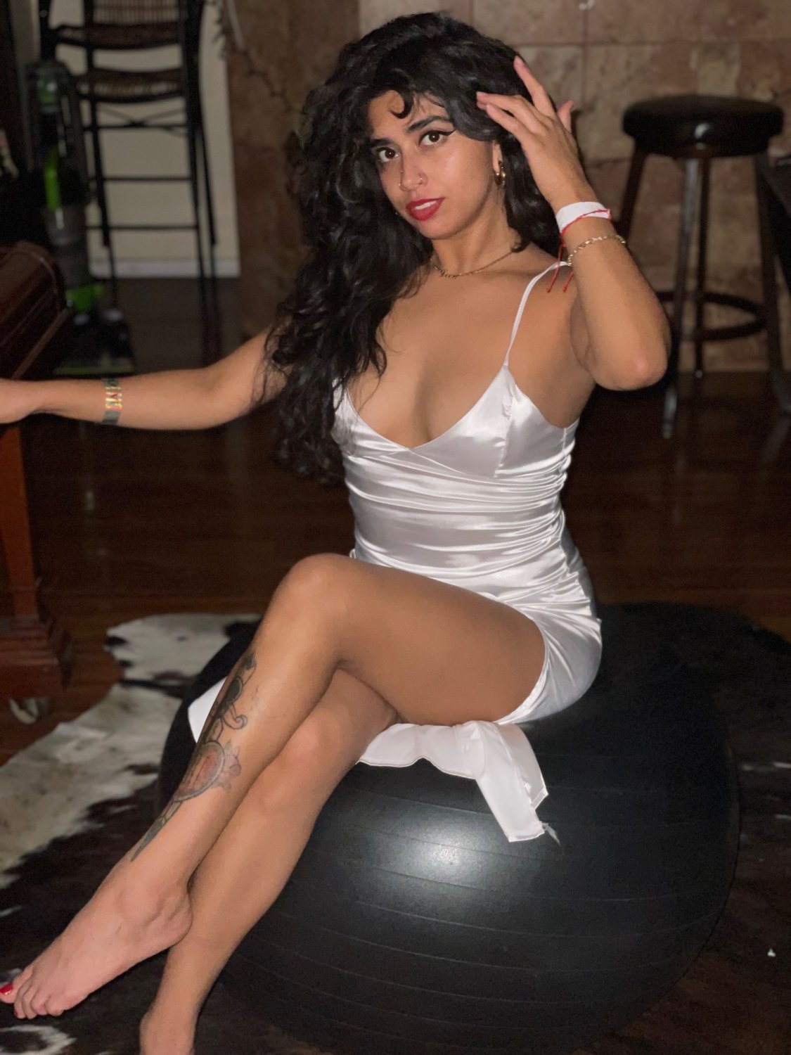 petite braceface latina · respuesta