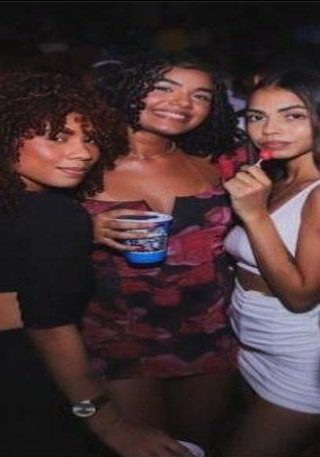 Vazou as amigas novinha na suruba! Caiu na Net vídeo novo erome puta vazada Brasil anal · respuesta