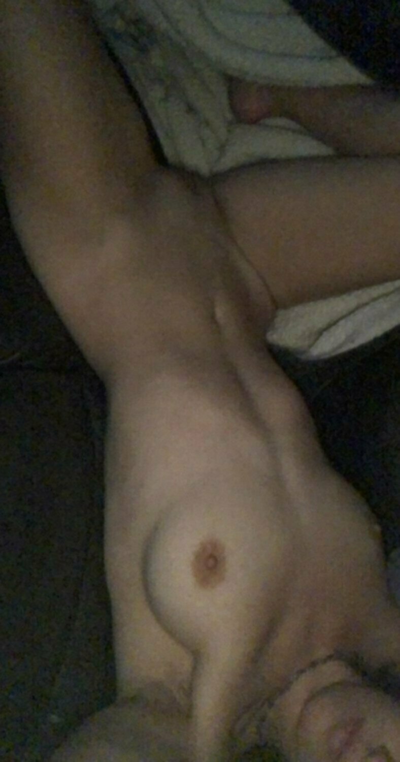 18 year old slut Annie from Cali · respuesta