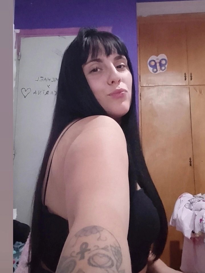 Puta Uruguaya trola de Montevideo Uruguay. · respuesta