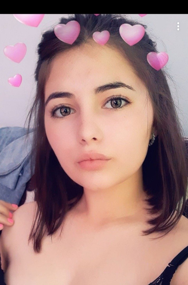 Putit4 Milán mostrando su tetitas chep4 lindo cul0 zorrit4 cam. · respuesta
