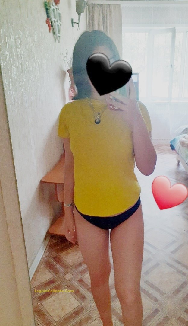 Putit4 Milán mostrando su tetitas chep4 lindo cul0 zorrit4 cam. · respuesta