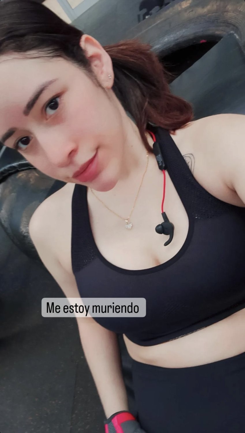 Aporte, novia infiel del gym, lo que sube vs lo que me manda la puta zorra deliciosa😍🔥😈🥵 · respuesta