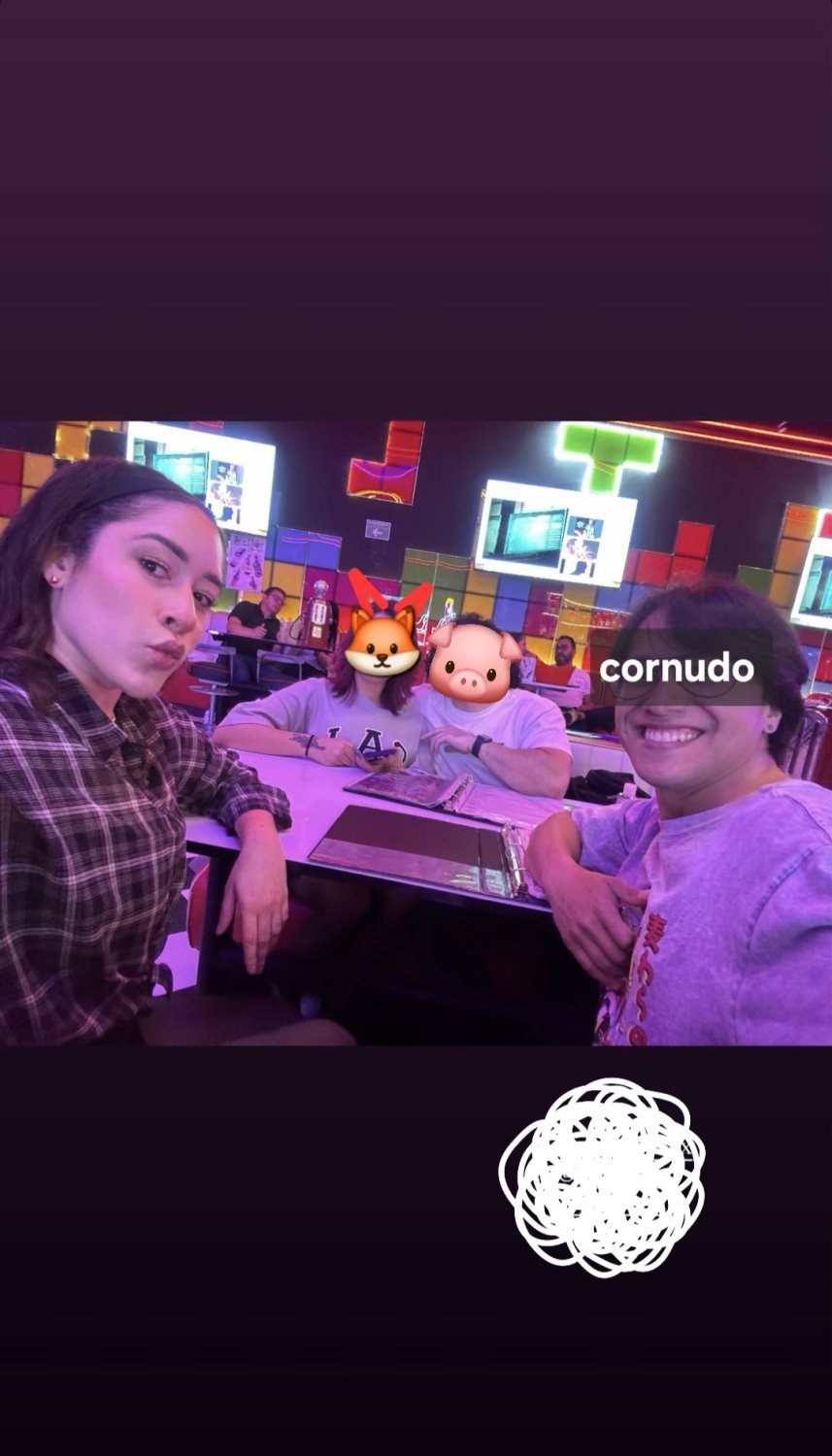 Aporte, novia infiel del gym, lo que sube vs lo que me manda la puta zorra deliciosa😍🔥😈🥵 · respuesta
