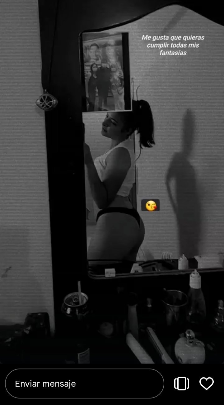 Argentina egresada hermosa flaca Culona rica en tanga deliciosa nudes de instagram · respuesta