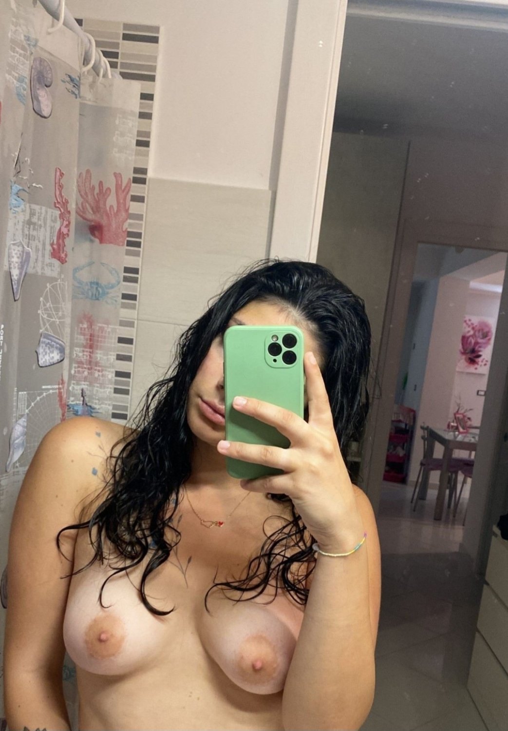 Novinha namorada do corno vazada exibindo buceta video novo casal erome br esposa casada amador · respuesta
