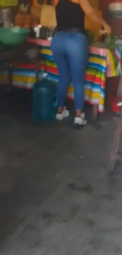 Putita de la taquera de villa avila Camacho la ceiba puebla le encanta que la coja. Por su culo 🥴 · respuesta