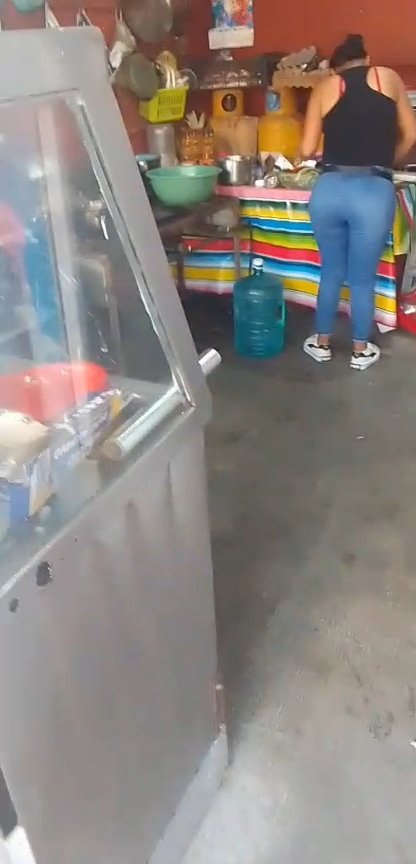 Putita de la taquera de villa avila Camacho la ceiba puebla le encanta que la coja. Por su culo 🥴 · respuesta